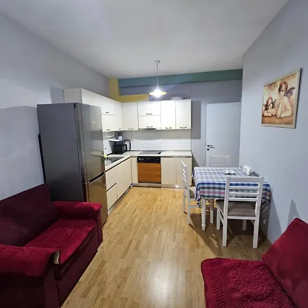 Aparthotel My - 2 Tirana